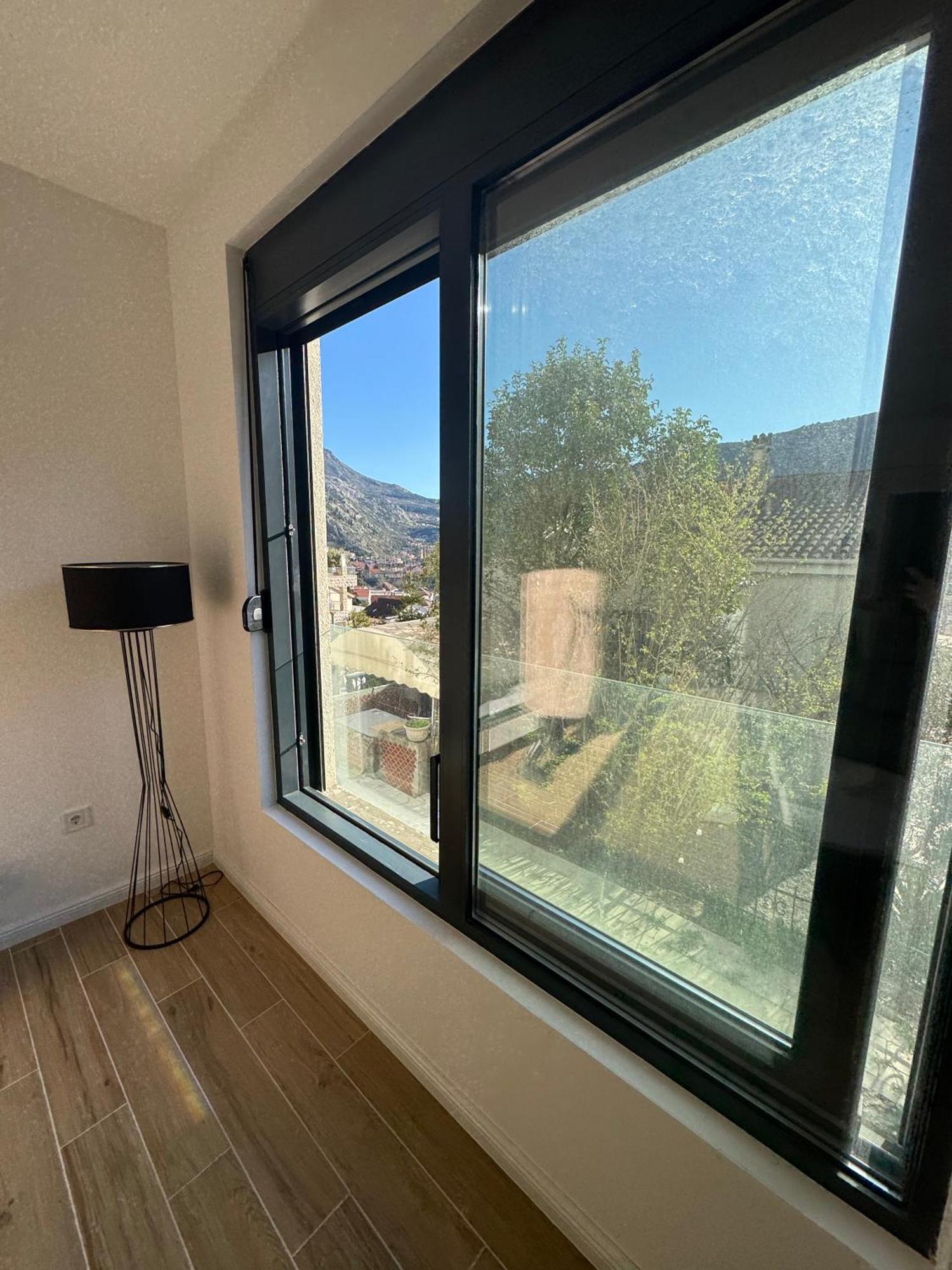 Berge Apartments Kotor Exteriör bild